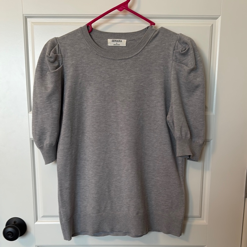 Boutique Gray Puff Sleeve Sweater